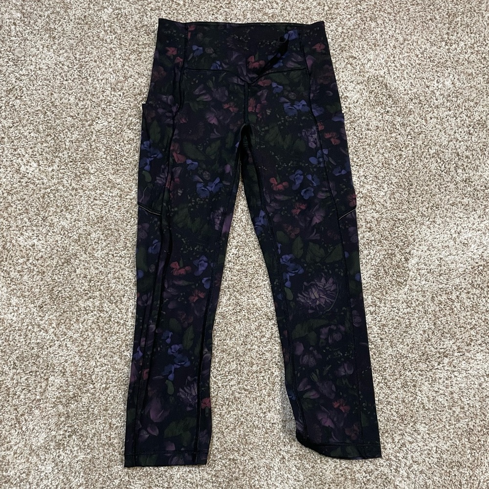 Lululemon Speed Up Crop